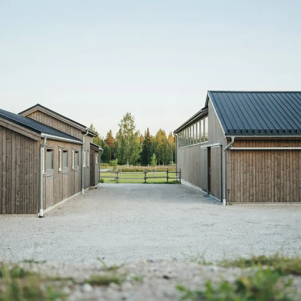bygga stall ridhus varmdo stockholm